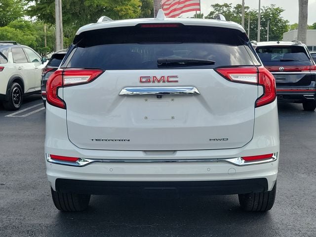 2023 GMC Terrain — detail view