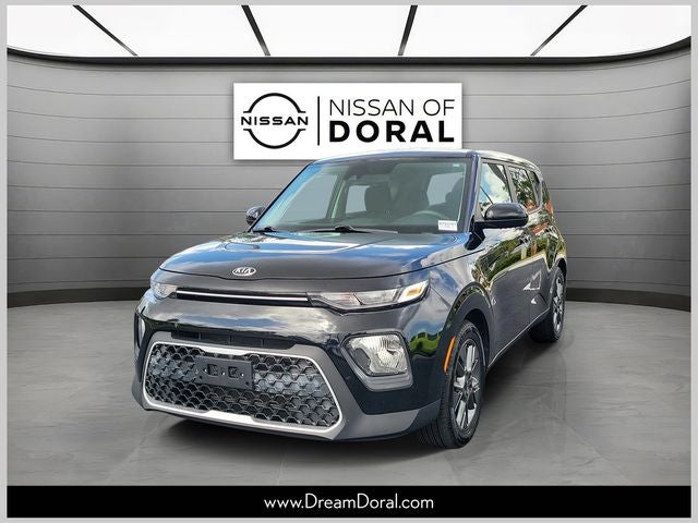 2021 Kia Soul S in Cherry Black — front three-quarter view